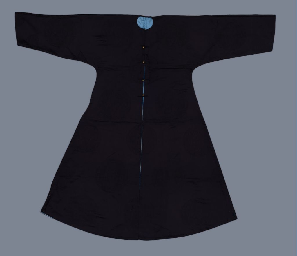 图片[1]-Stone Blue Dark Flower Satin Regular Dress Robe-China Archive